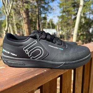 WOMEN'S FREERIDER PRO FLAT PEDAL SHOE CYCLING MOUNTAIN BIKING